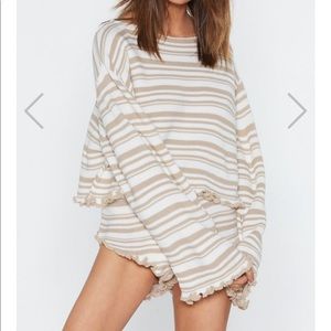 Stripe Sweater Ruffle Shorts Set ✨NWT